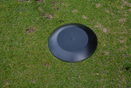 black low profile plastic tee marker