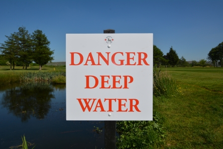 danger deep water sign