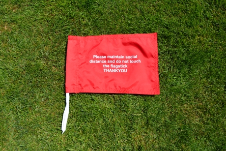 playsafe message golf flag