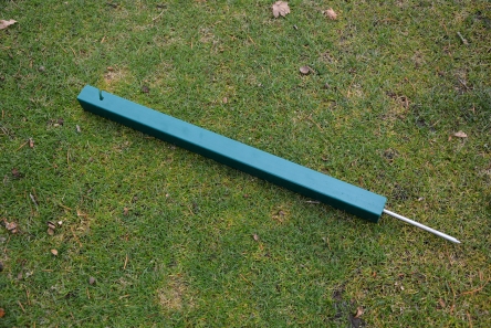 spiked recycled plastic slotted rope post